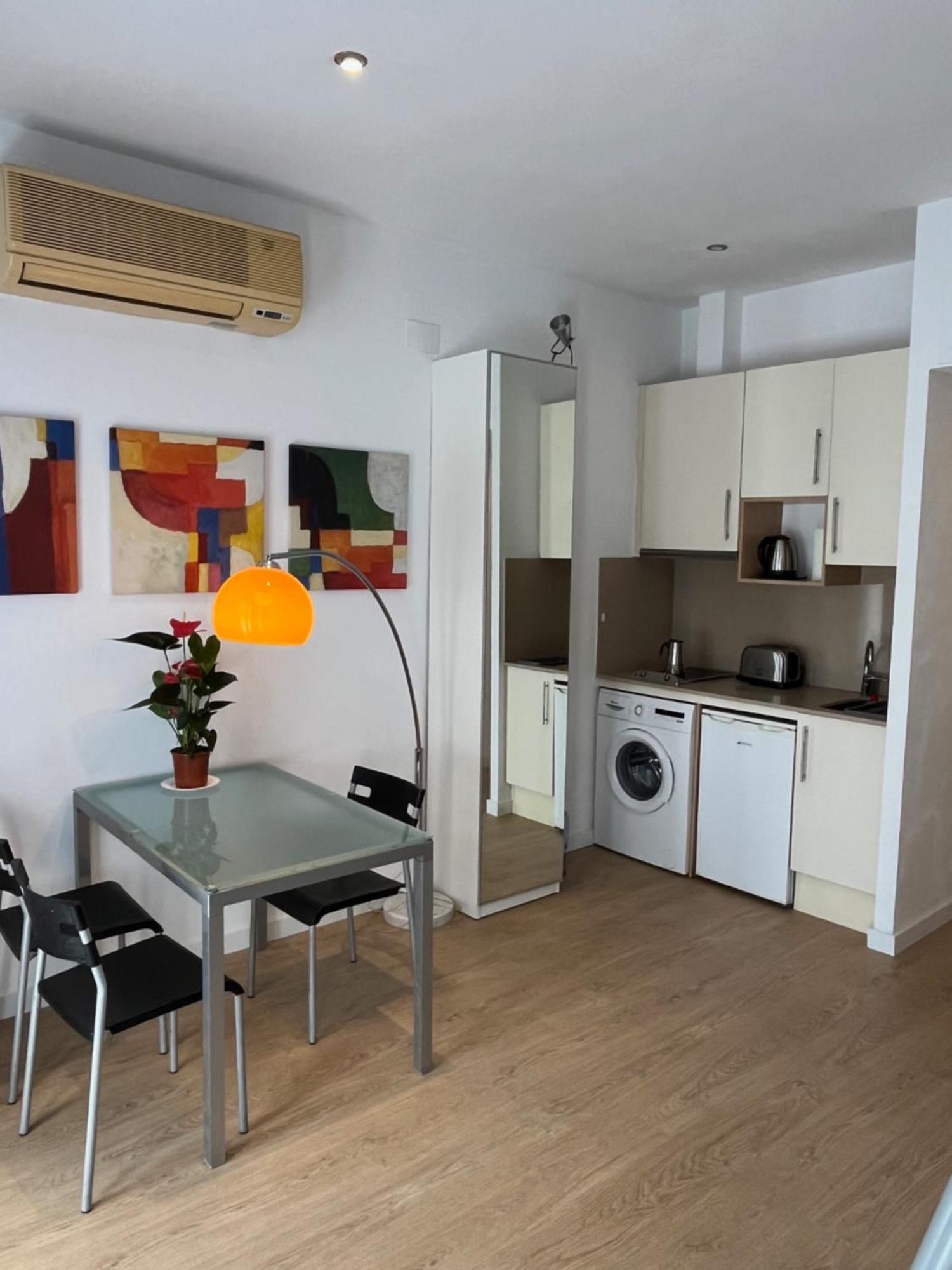Studio By Sants Market Barcelone Extérieur photo
